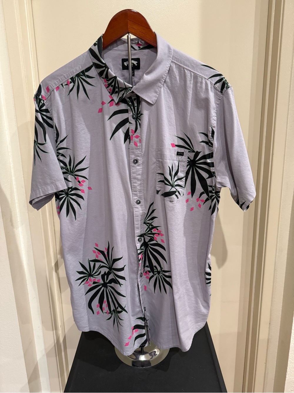 Billabong Lavender Short-Sleeve Button-Down with Black & Pink Tropical Print